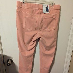 pink capri